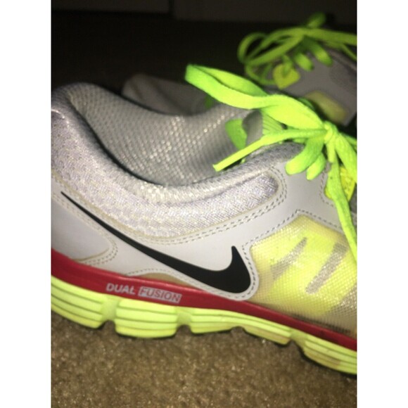 Nike Dual Fusion ST2 Women Girls Athletic Shoes Sneakers Size 7 Youth Multicolor - Picture 6 of 11